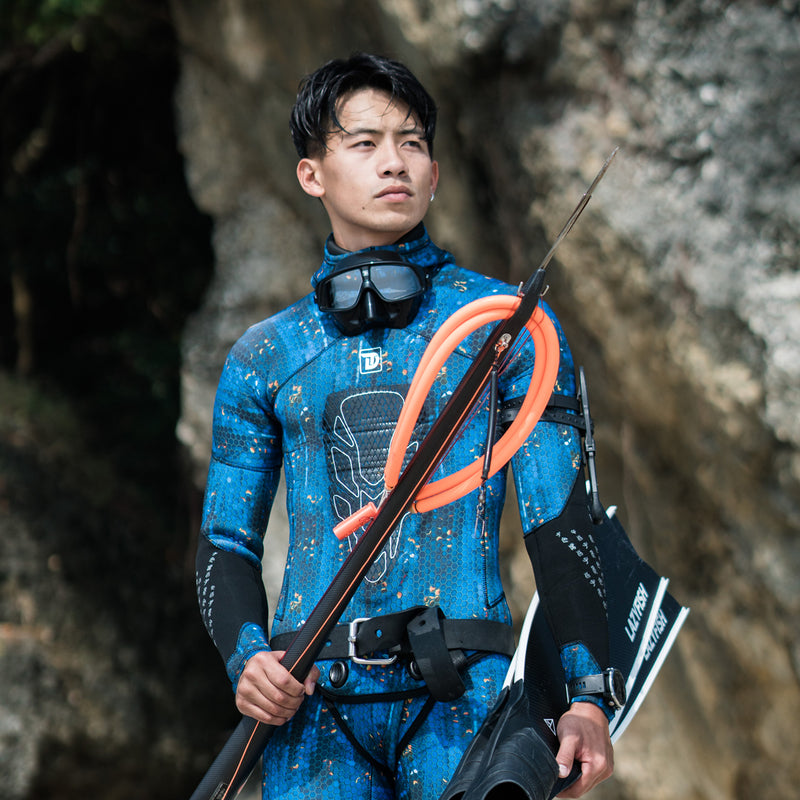 Load image into Gallery viewer, Elite Spearfishing 3mm Wetsuit
