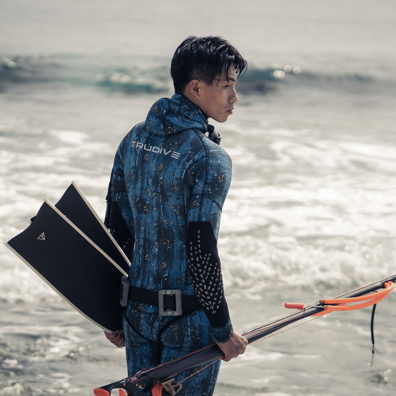 Load image into Gallery viewer, Elite Spearfishing 3mm Wetsuit
