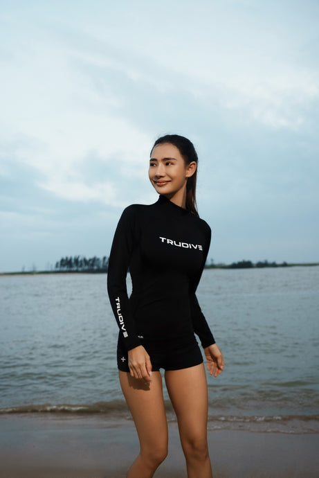 Women’s Trudive Rush Guard