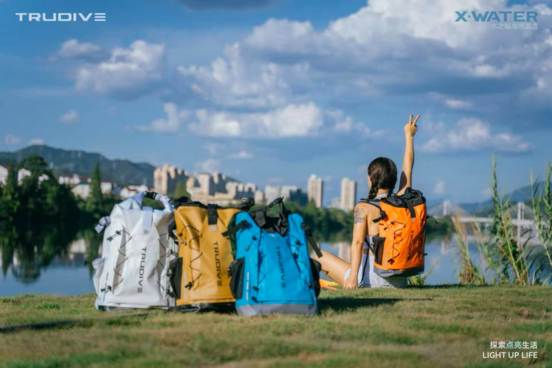 Load image into Gallery viewer, Trudive Waterproof Diving Bag
