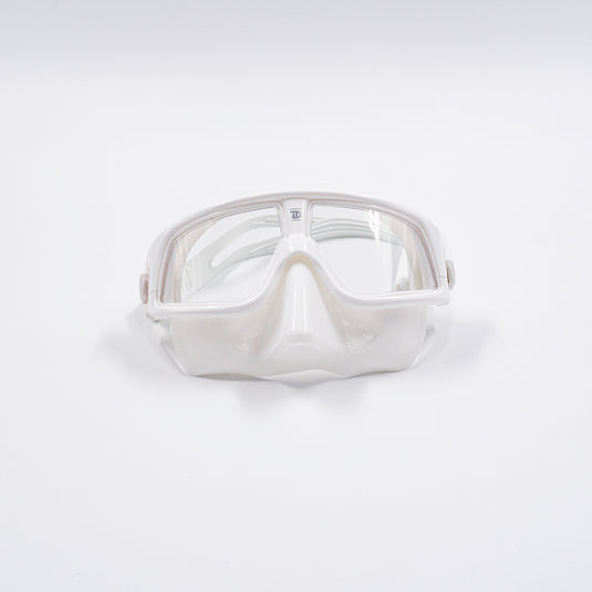 Low Volume Mask for Diving