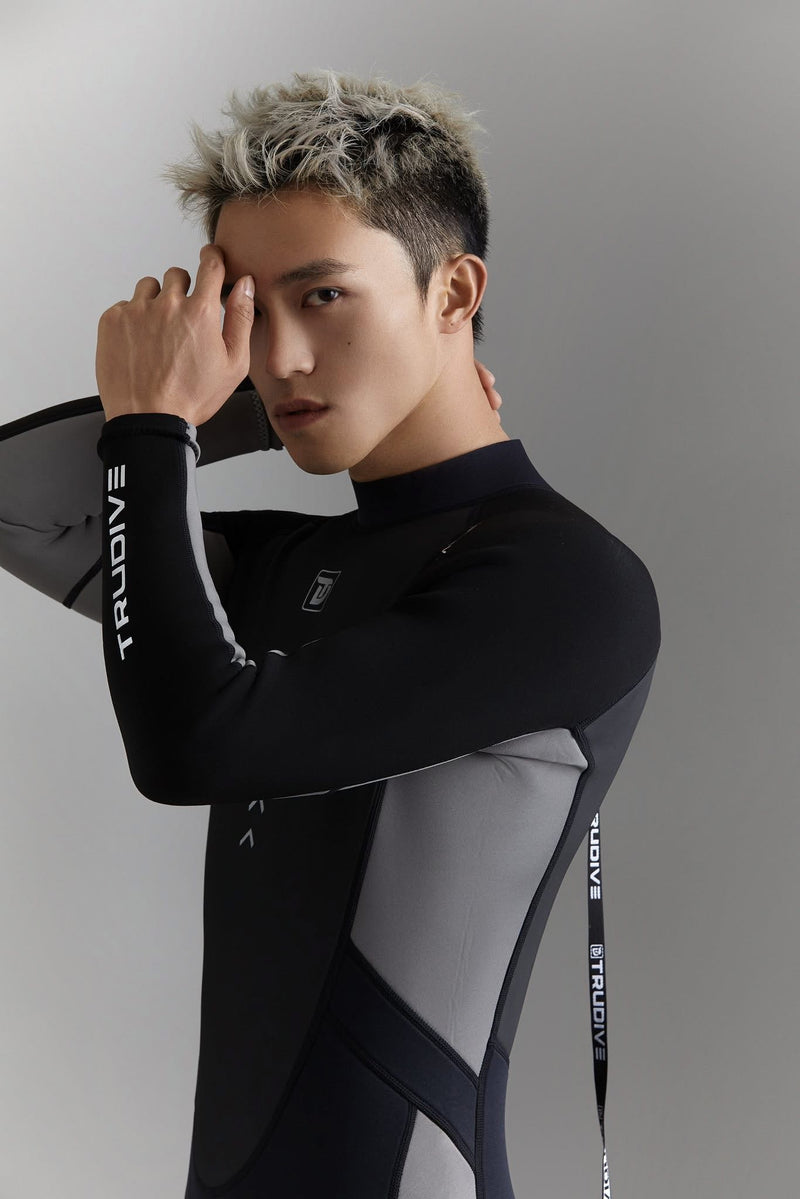 Load image into Gallery viewer, Man&#39;s Surfing 3mm Wetsuit
