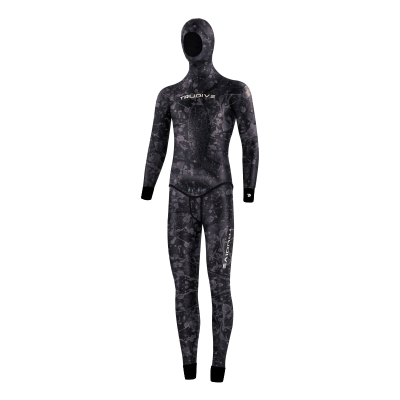 Load image into Gallery viewer, Spearfishing 3mm Wetsuit
